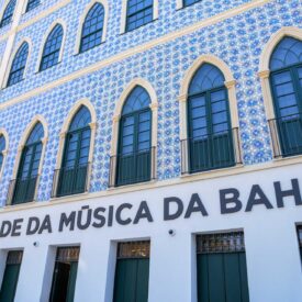 Fachada do espaço cultural Cidade da Música da Bahia.