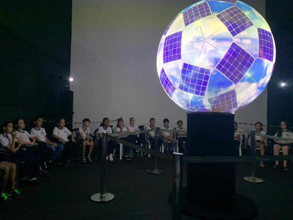 Ciência na Esfera - Escola Vitorino Barbiero